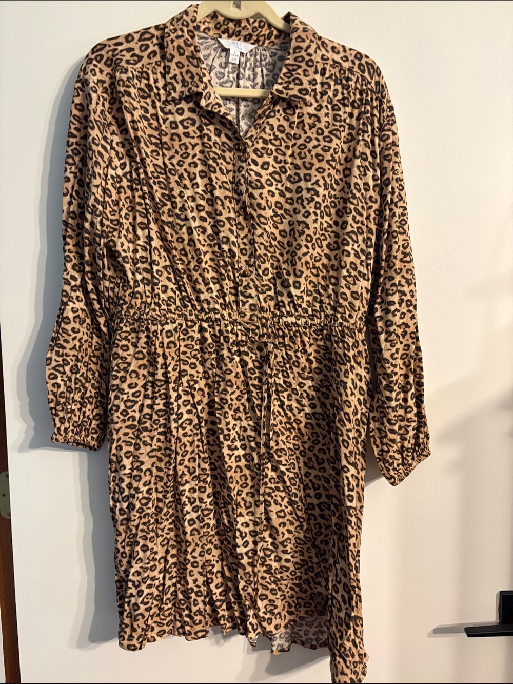 Time and Tru Leopard Print Long Sleeve Shirt Dress - Tan & Black